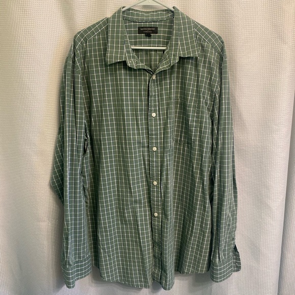 Banana Republic Other - Banana Republic Green Button Down Shirt